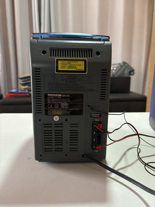 Sistema de som Cassetes/Cd’s - Thompson