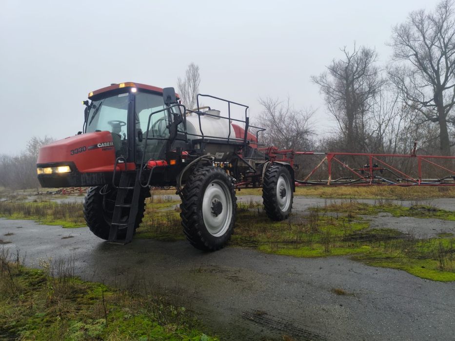 Самохідний оприскувач Case IH 3330 2010р