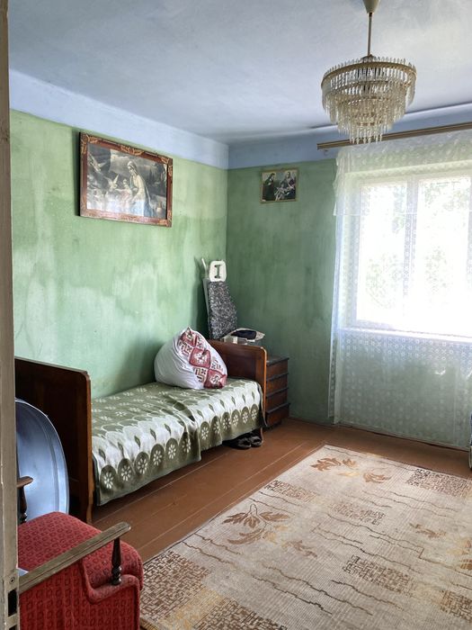 Продам будинок під Львовом
