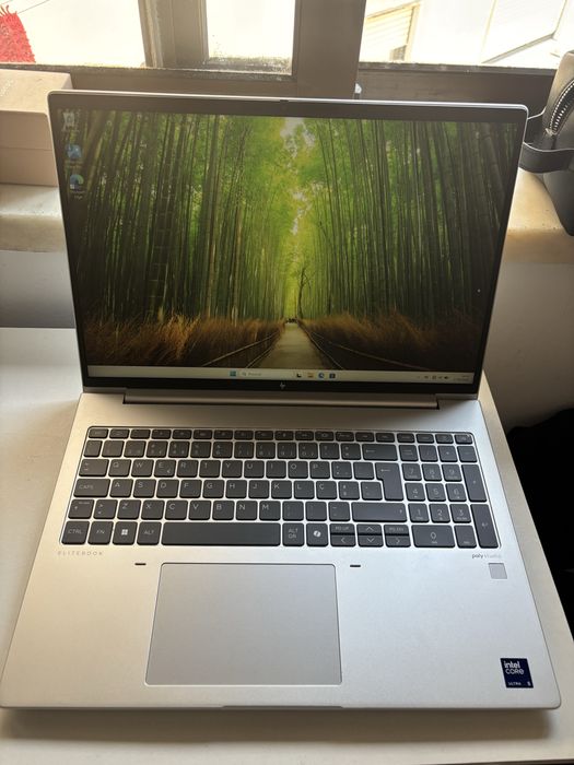 Portátil HP ProBook 460 G11 16" (Intel Core Ultra 5 | 8GB RAM | 512GB SSD) – Como Novo!