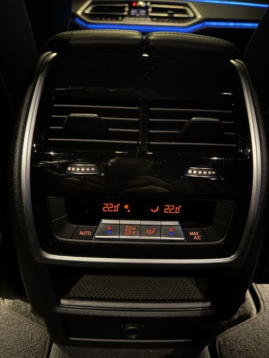 BMW X5 G05 45e 2022 рік бензин/гібрид