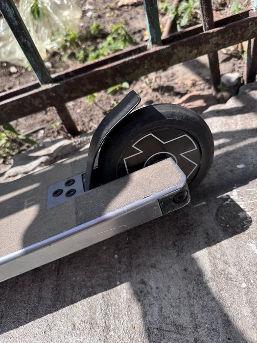 Трюковой самокат