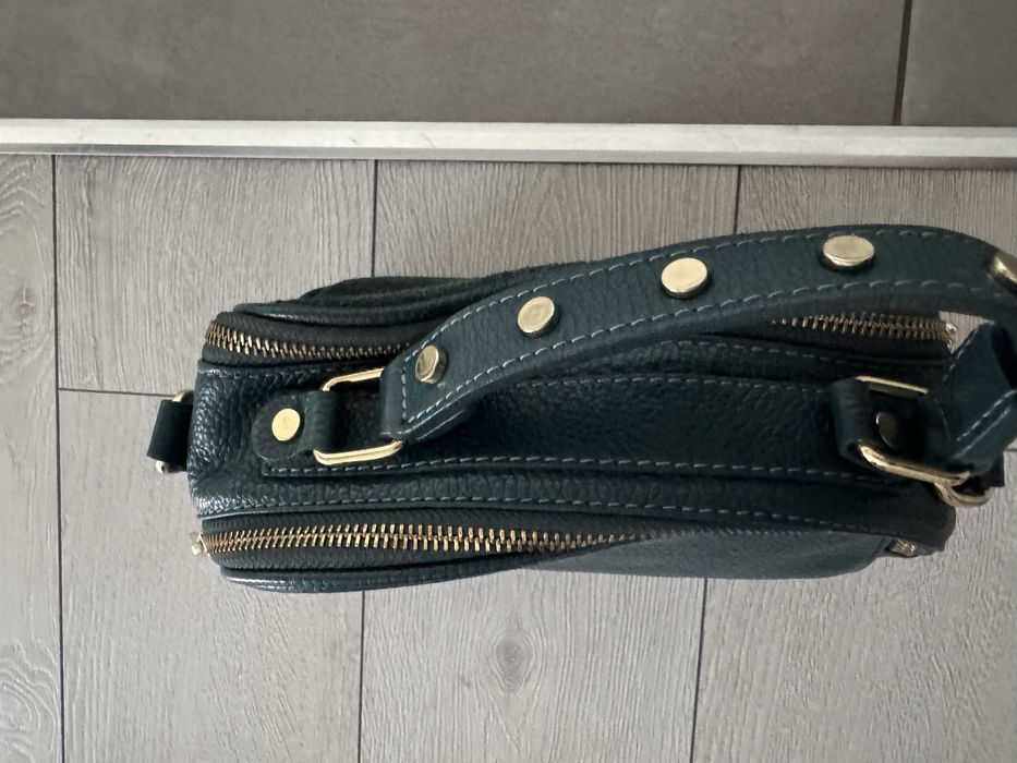 Kuferek torebka szmaragd massimo contti skora