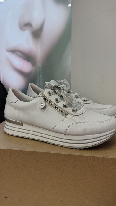 Remonte skórzane Sneakersy rozmiar 40