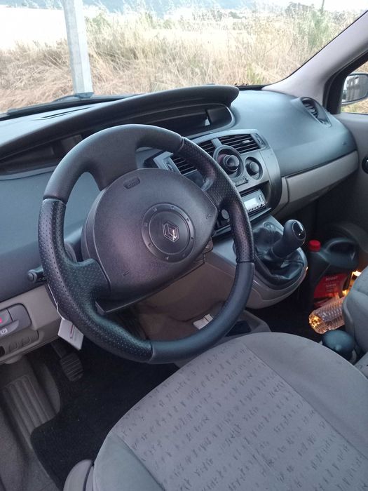 Carro megane Renault  2005