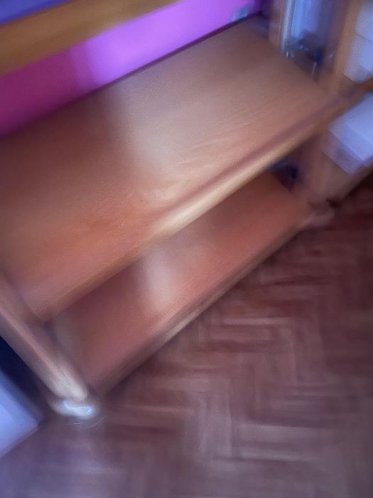 Expositor com parteleiros