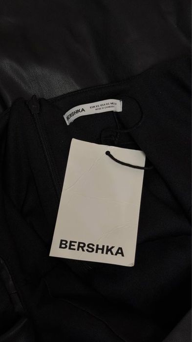 Сукня міні Bershka з екошкіри