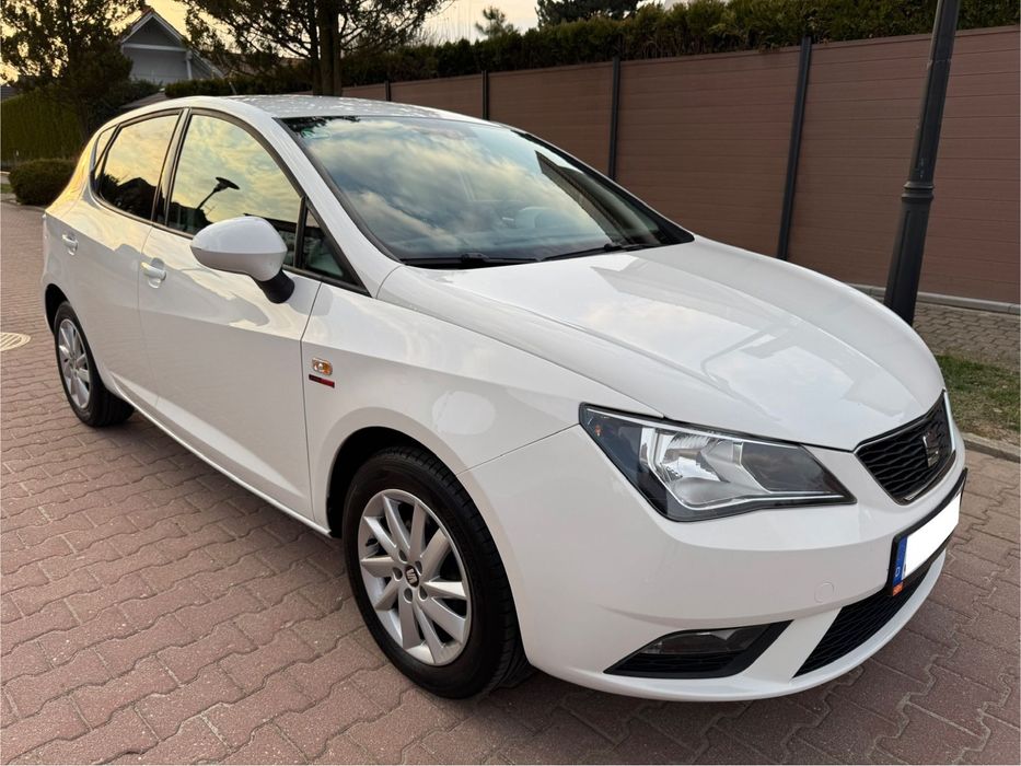 Seat Ibiza Lifting, 1.2 TSI, 2014r, Klimatronic, Nawigacja, Alufelgi, Koła zimowe