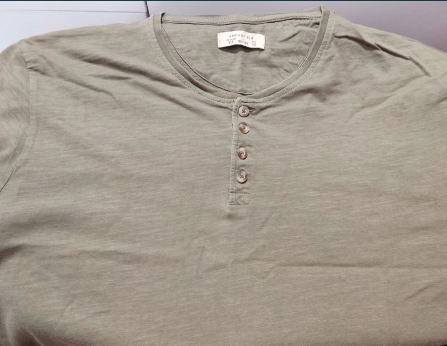 3x T-shirts novos XL