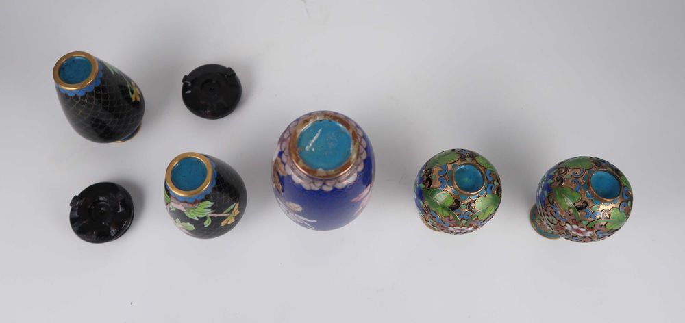 Jarrinhas da China em Cloisonne, CADA
