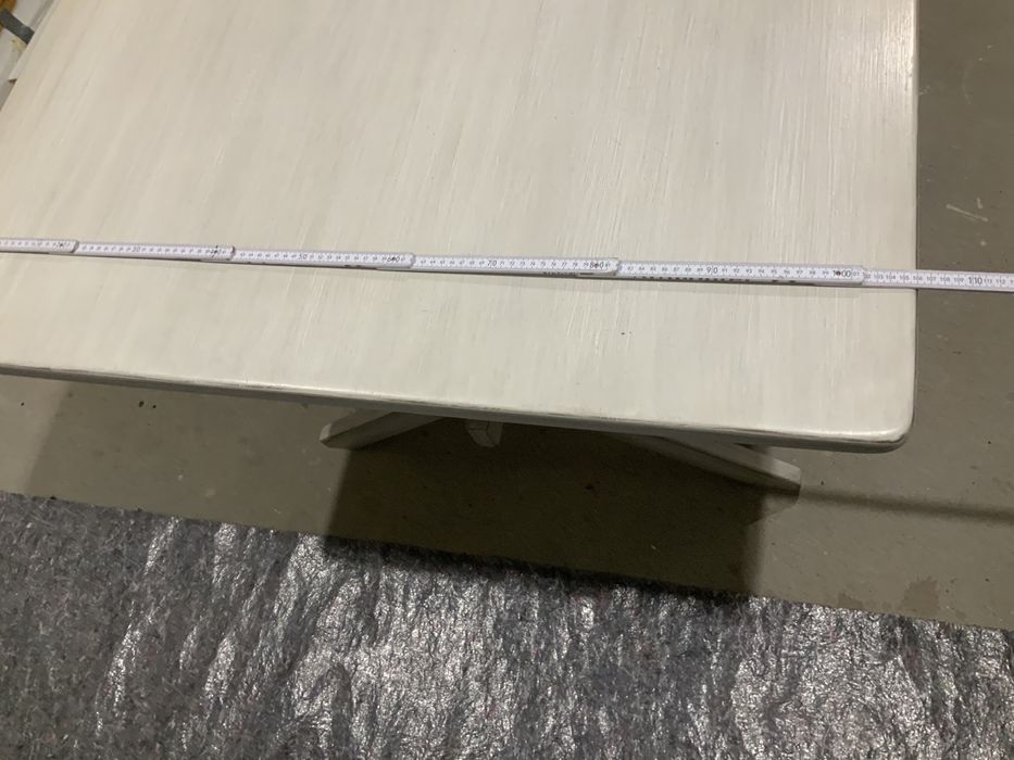 Sprzedam stół do jadalni