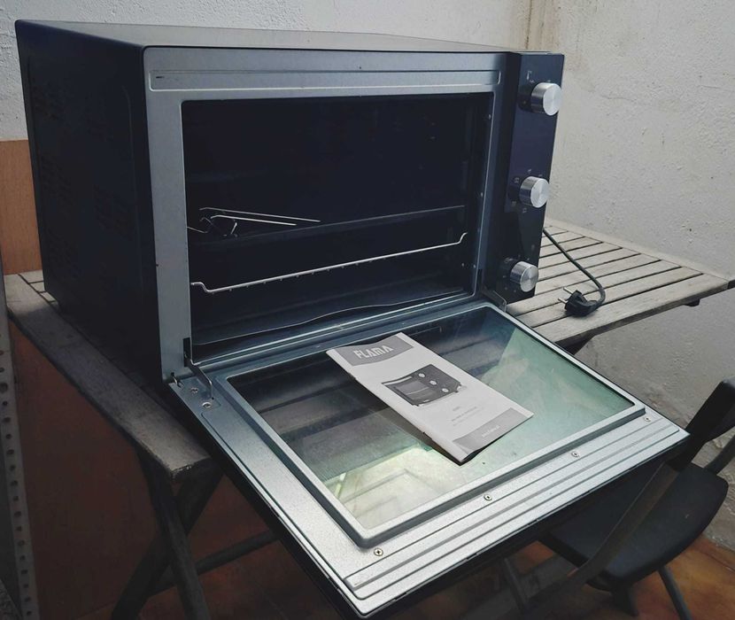 Mini-forno FLAMA 1558FL (Capacidade: 58 L - 2000 W)