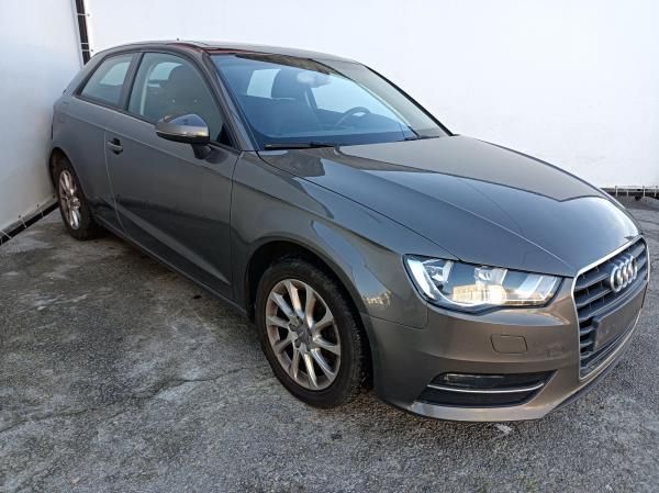 Para Peças Audi A3 (8V1, 8Vk)