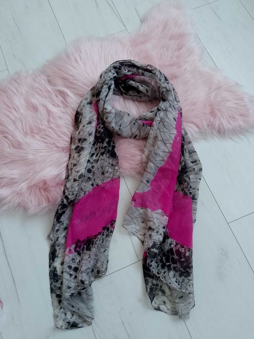 Chusta damska duża Nowa