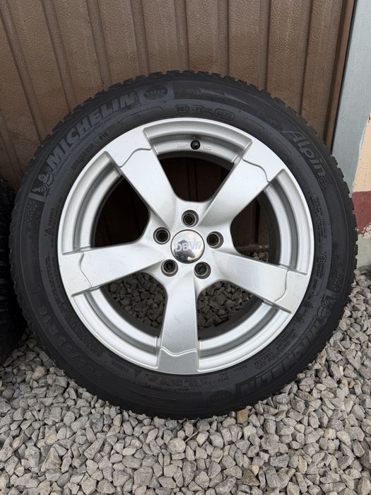 Felgi z oponami Toyota 5x100 205/55 R16 Toyota Auris Corolla