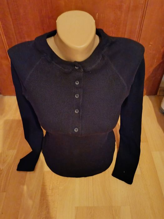 Лонгслів чорний з гудзиками