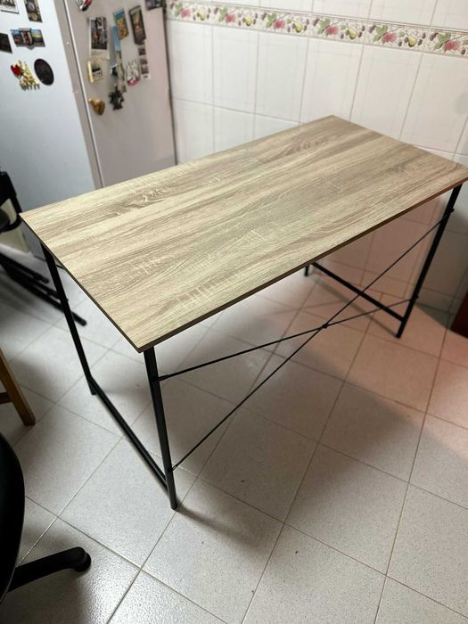 Mesas escritório,  Secretarias