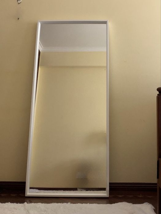 Espelho de borda branca 150x60