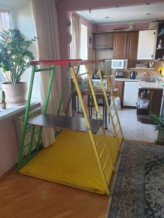 Спортивний дитячий куточок Секро-Чемпіон