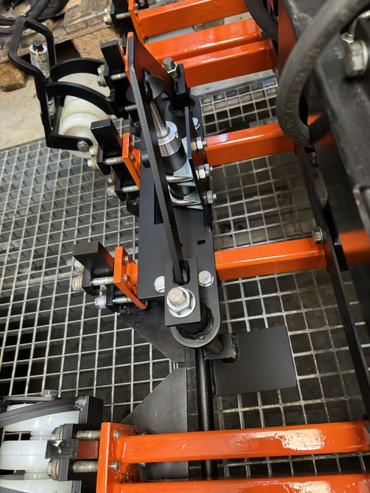 Części Serwis układarek do kostki Optimas Czesci  profile H77 H88 H99