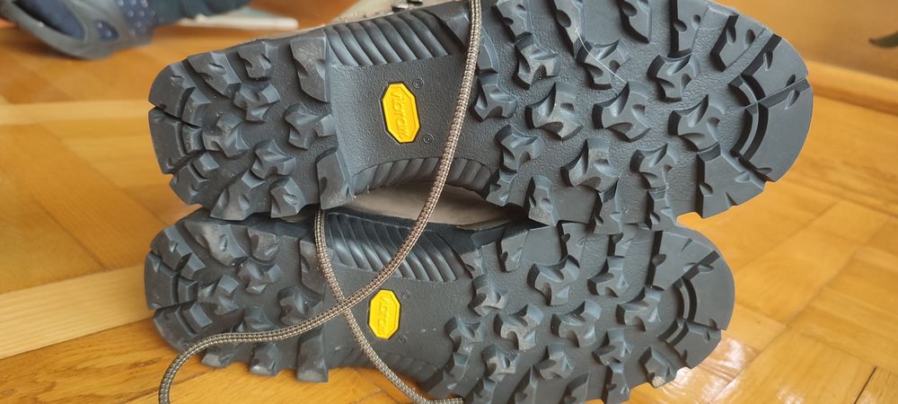 Buty trekkingowe Chiruca Hunter GTX rozmiar 42