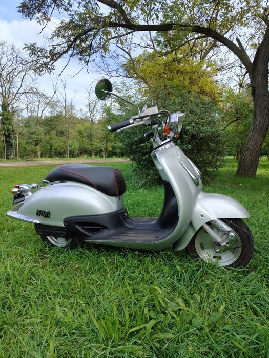 Ретро Honda Joker