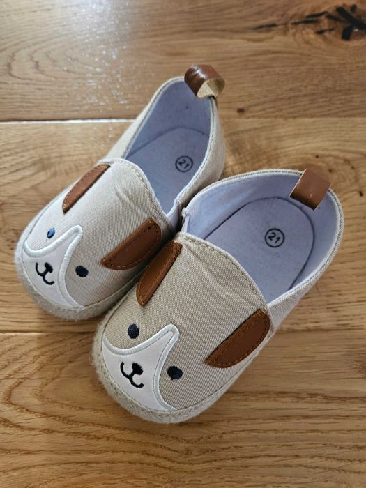 Niechodki/kapciuszki, kapcie rozmiar 21, pieski