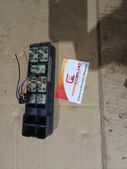 REF224 1 control de botoes dos vidros  Volvo V40 Ano 1997