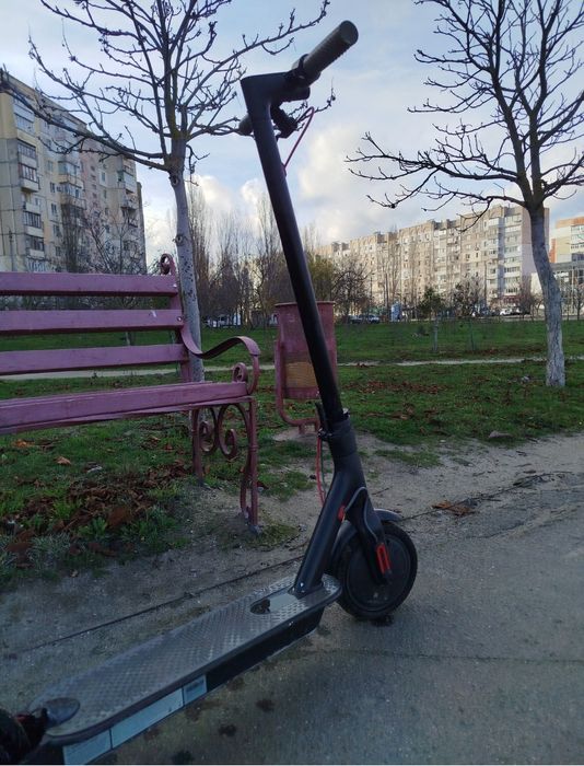 Электро самокат Xiomi 365