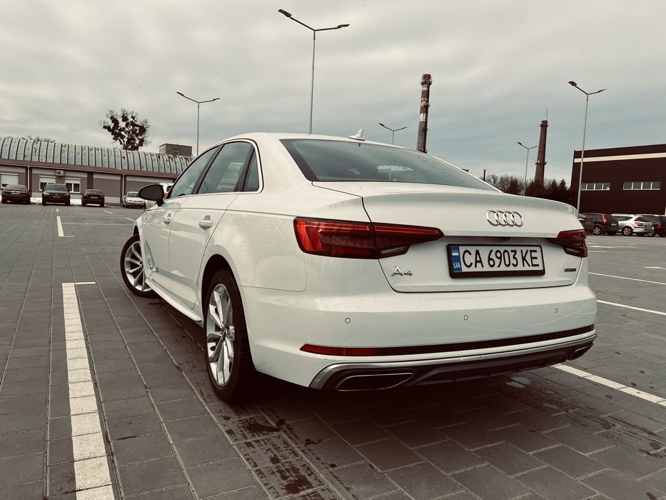 AUDI A4 B4 Competition S-Line quattro