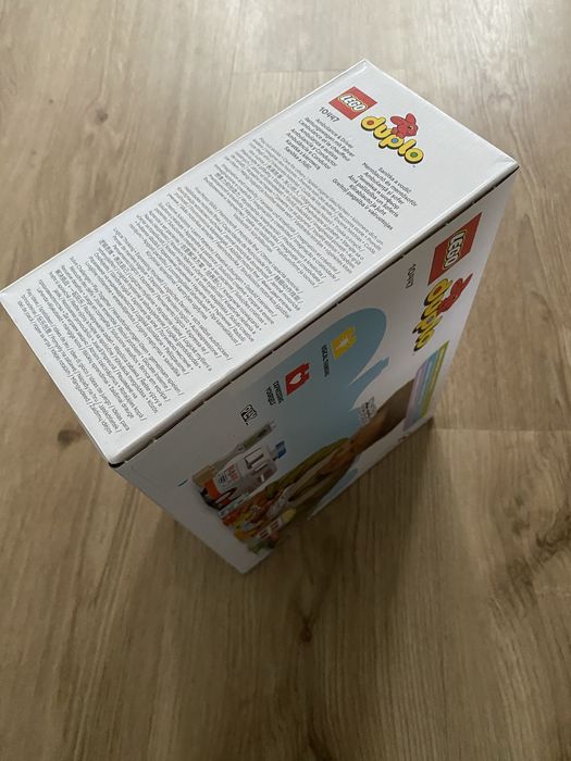 Klocki lego duplo karetka z kierowca 10447 2+