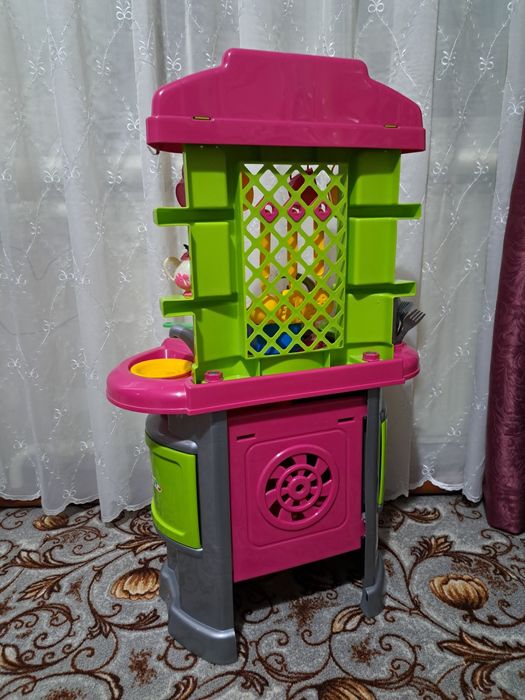 Кухня. Дитяча кухня.