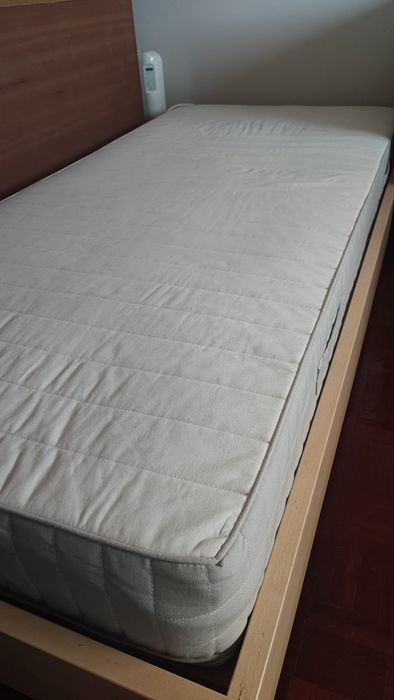 Colchão IKEA em bom estado 90x200