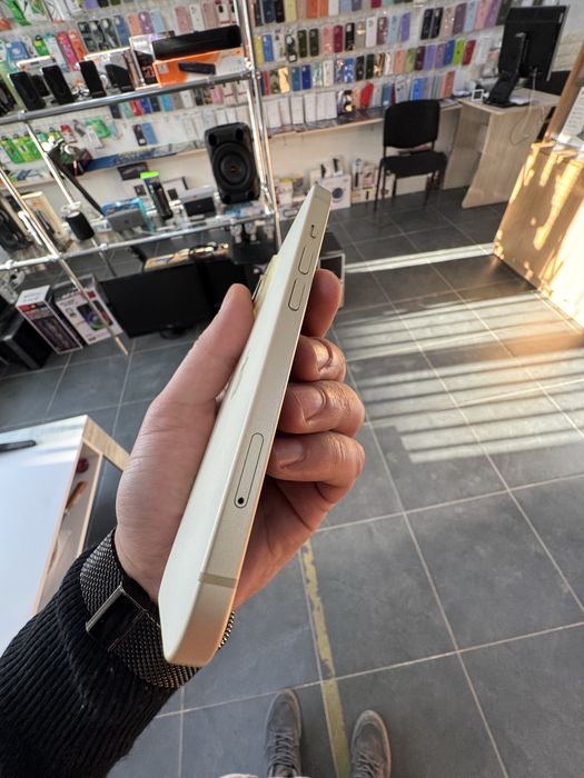 Iphone 15 128gb Icloud lock