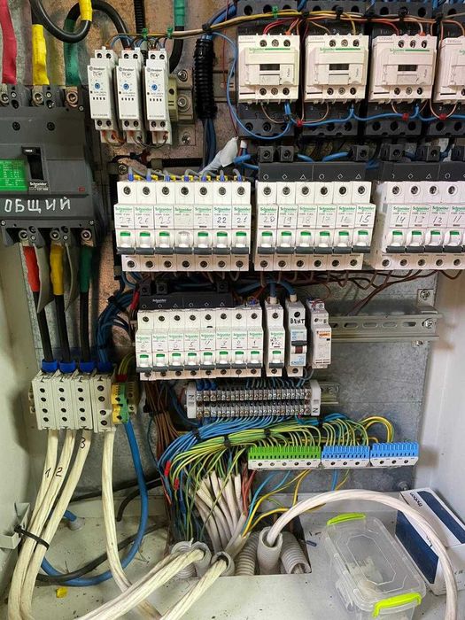 Контейнер для майнинга 12м-2.5м-2.5м Воздушное охлаждение 200kBT