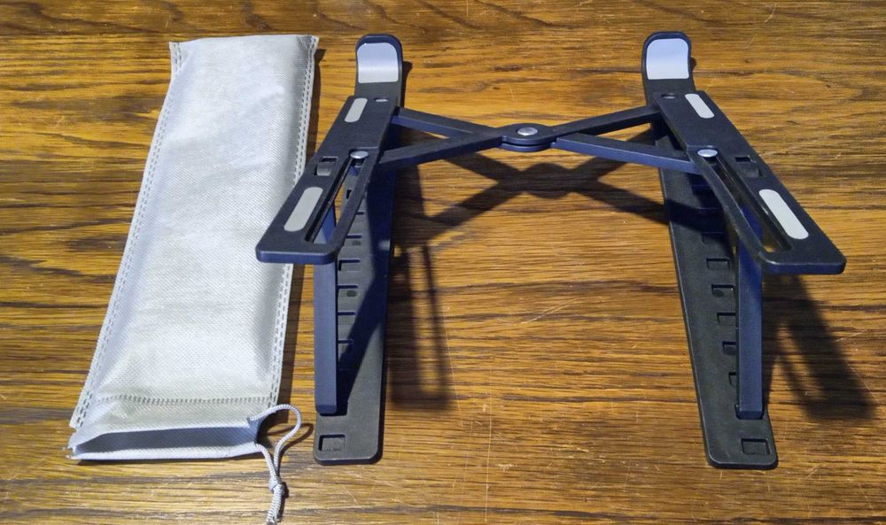 Podstawka pod laptop tablet - D