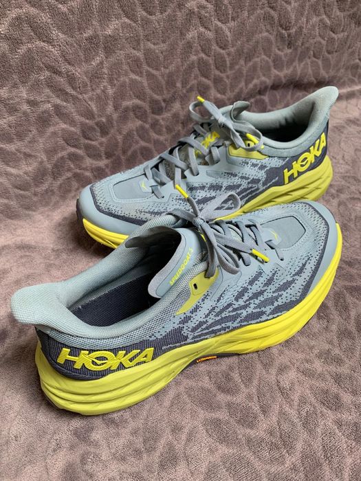 Buty HOKA Speedgoat 5 Trail Running – rozmiar 42 2/3