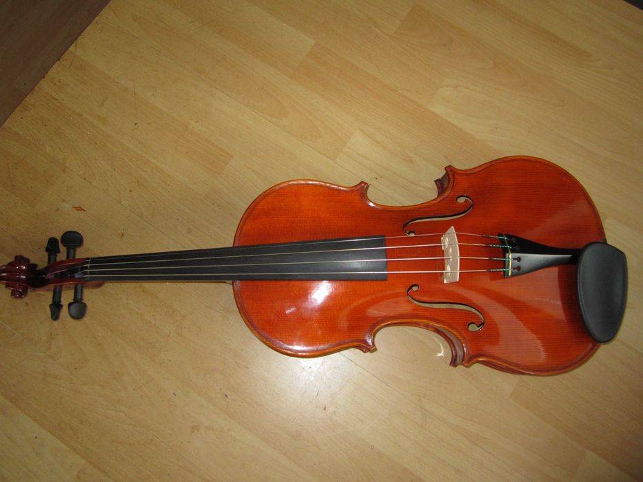 Sprzedam nową Altówkę 420