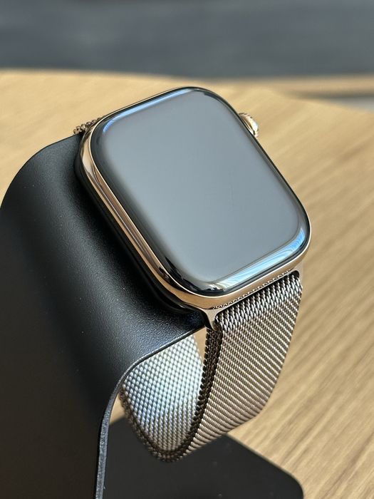 Apple Watch Series 10 46 mm Titanium Case Gold