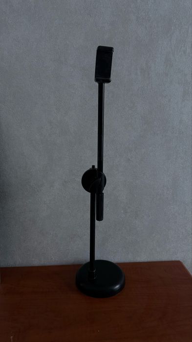 Штатив для телефону