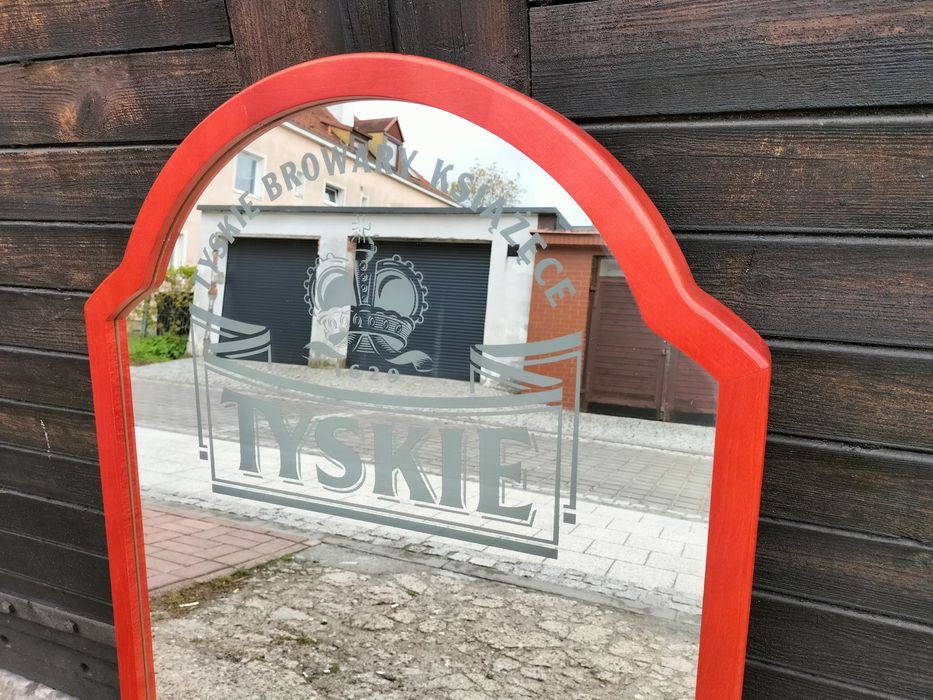 Duże podświetlane lustro