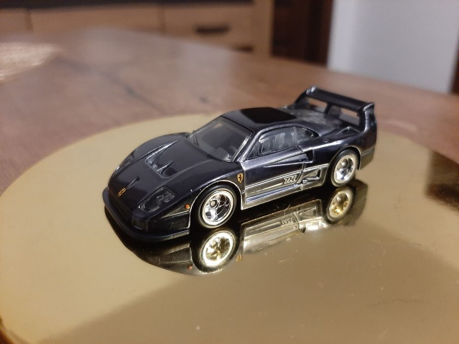 Hot wheels ferrari f40 sth