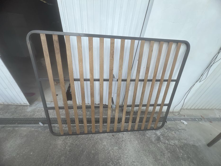 Estrado de cama de casal