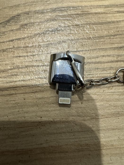 Адаптер lightning (iPhone) Micro SD