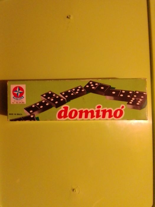Antigo Dominó Fabricado no Brasil pela Fábrica de Brinquedos Estrela