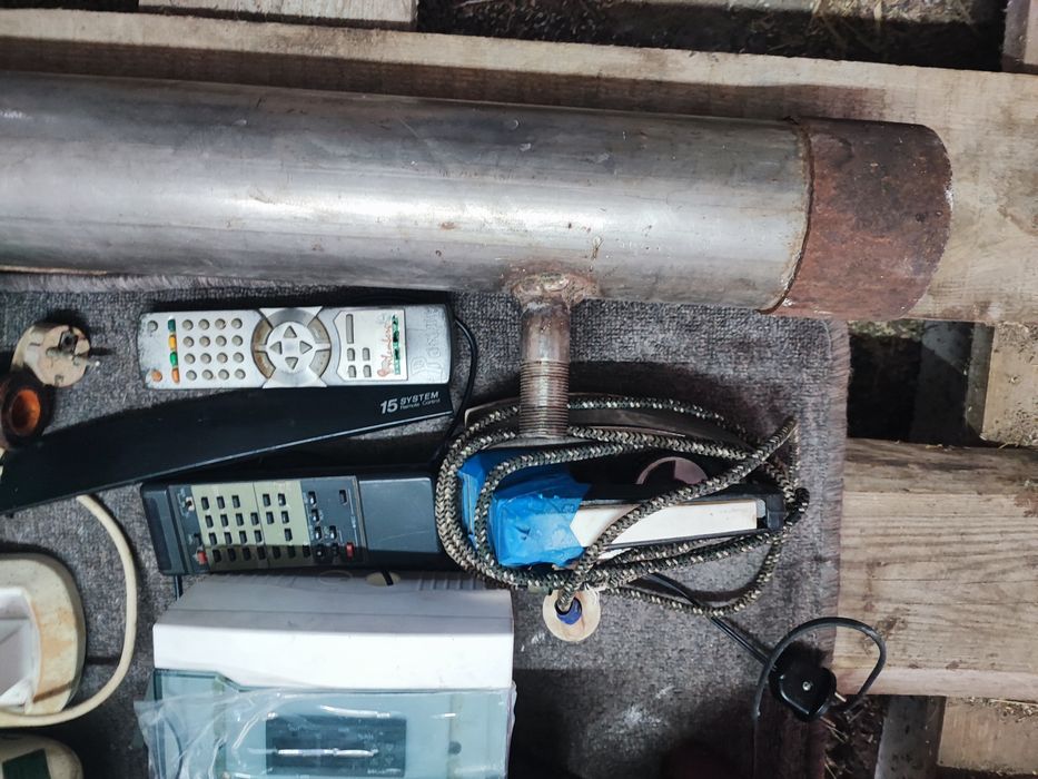 Лот товарів для домашнього господарства