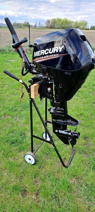 Silnik zaburtowy Mercury rok produkcji 2020