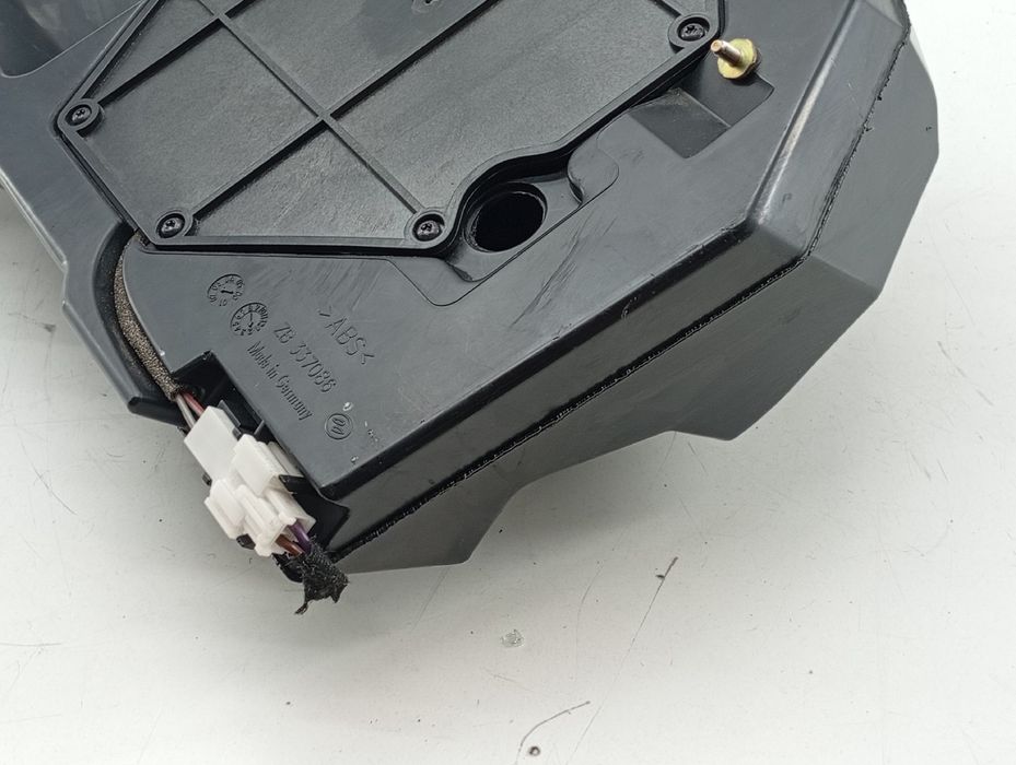 Subwoofer - mercedes-benz sl (r230) | 01 - 12