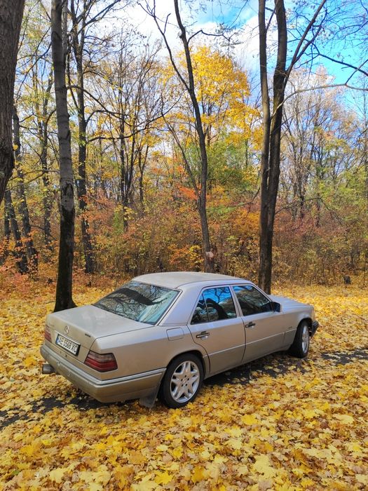Продам Мерседес w124