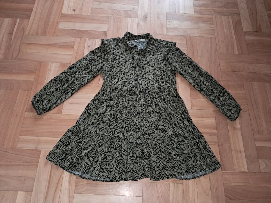 Krótka sukienka   - M